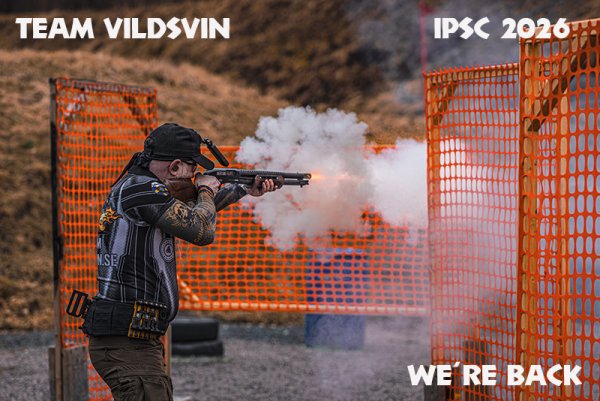 Team Vildsvin är nu tillbaka inom IPSC.   Inte ofta det används svartkrut inom det dynamiska skyttet, men nu är det gjort.