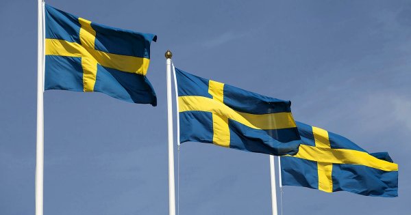 Den 6/6 firar vi Sveriges nationaldag och då håller butiken i Åsljunga stängt. Webbutiken är alltid öppen.