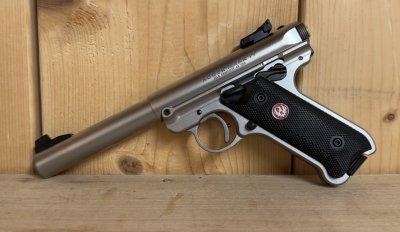 Ruger Mark IV Target 22 l.r.
