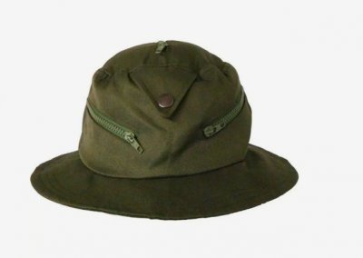Mygghatt-hatt med myggnät i jaktlig stil